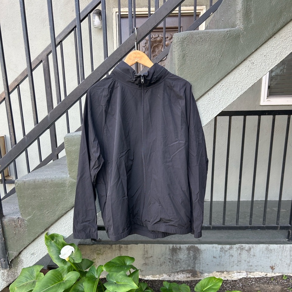 NWT Victoria's Secret Pink Windbreaker Rain Jacket With Hood Size L/XL Black